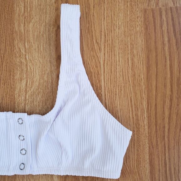 Topshop Ribbed Tank Bikini Top size 2 in White - Picture 4 of 9